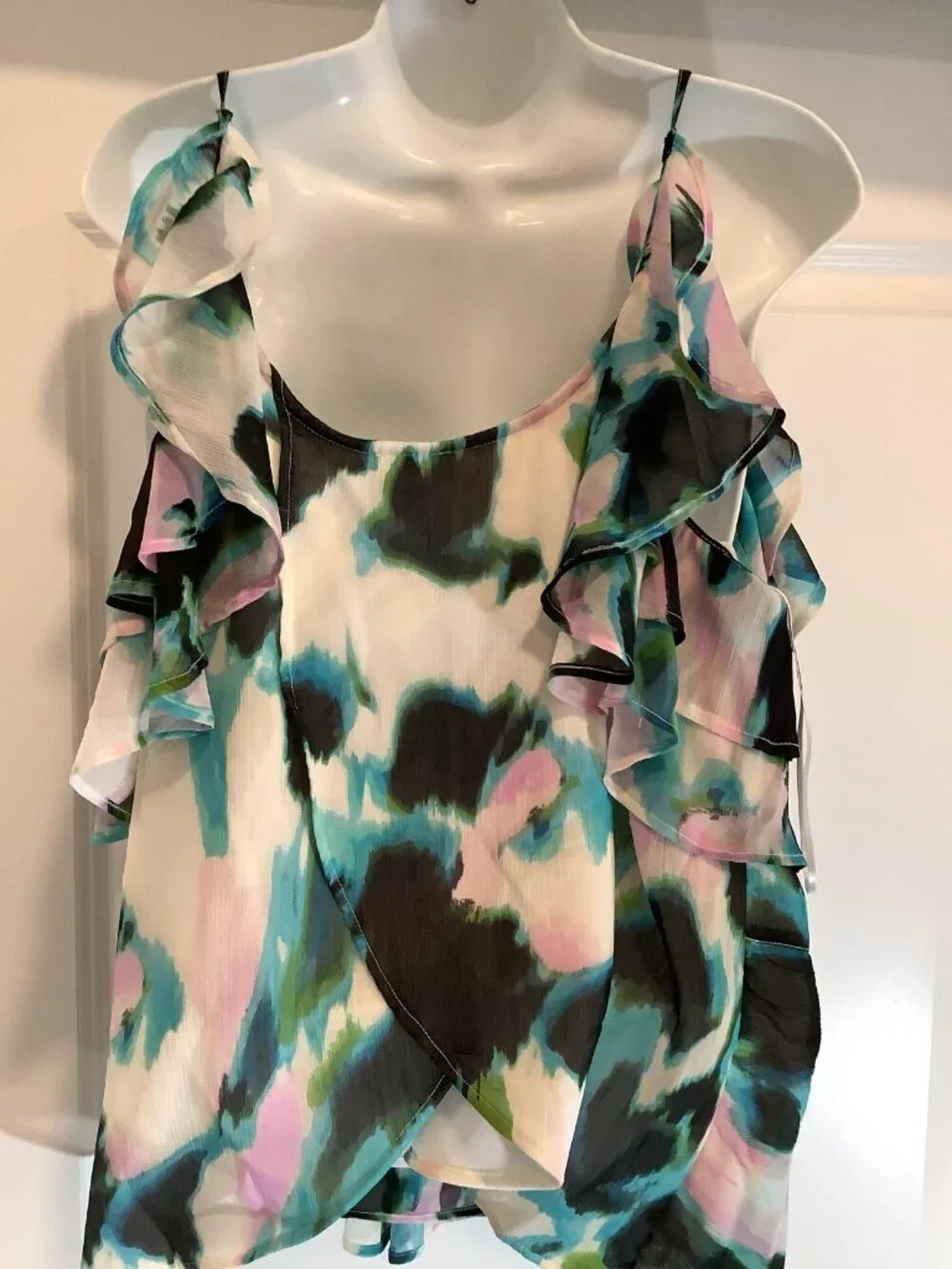 NWT- INC Sleeveless Summer Shirt w Sexy Back Split, Size XL - Picture 3 of 5
